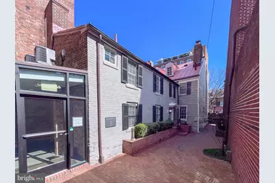 1072 Thomas Jefferson Street NW, Washington, DC 20007 - Photo 3