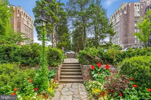 4000 Cathedral Ave NW, Washington, DC 20016 - Photo 27