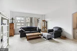 4000 Cathedral Ave NW, Washington, DC 20016 - Photo 9