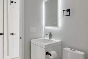 2213 M St NE, Washington, DC 20002 - Photo 21