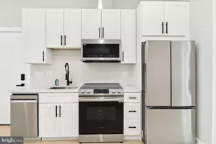 2213 M St NE, Washington, DC 20002 - Photo 9