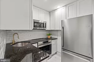 1241 18th St NE, Washington, DC 20002 - Photo 11