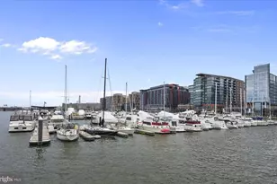 490 M St SW, Washington, DC 20024 - Photo 17