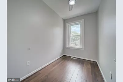 82 T Street NW, Washington, DC 20001 - Photo 25