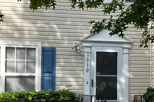 3910 Burns Ct SE, Washington, DC 20019 - Photo 1