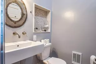 1830 Columbia Rd NW, Washington, DC 20009 - Photo 29