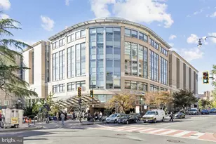 730 24th St NW, Washington, DC 20037 - Photo 27