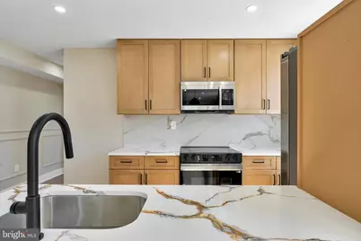 1274 Meigs Place NE, Washington, DC 20002 - Photo 9