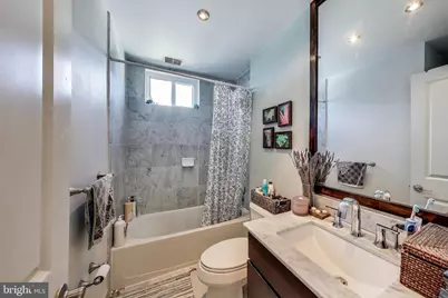 1461 Girard Street NW #400, Washington, DC 20009 - Photo 11