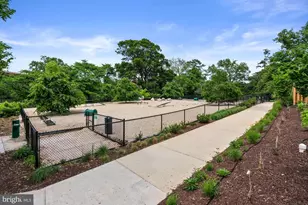 6803 Cameron Dr NW, Washington, DC 20012 - Photo 51