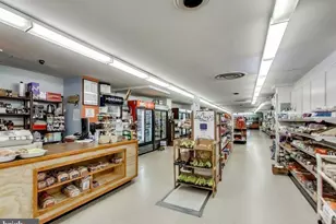 4201 Cathedral Ave NW, Washington, DC 20016 - Photo 61