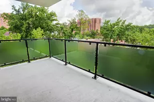 4201 Cathedral Ave NW, Washington, DC 20016 - Photo 39