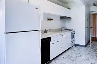 4201 Cathedral Ave NW, Washington, DC 20016 - Photo 21