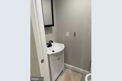 906 I Street SE #2, Washington, DC 20003 - Photo 13