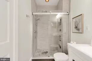 2917 North Capitol St NE, Washington, DC 20002 - Photo 25