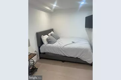 906 I Street SE #1, Washington, DC 20003 - Photo 13