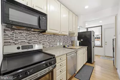 3921 22nd Street NE, Washington, DC 20018 - Photo 5