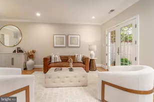 3299 Sutton Pl NW, Washington, DC 20016 - Photo 11