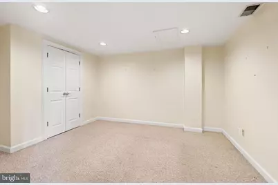 3901 Connecticut Avenue NW #406, Washington, DC 20008 - Photo 11