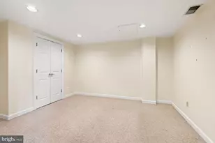 3901 Connecticut Ave NW, Washington, DC 20008 - Photo 11