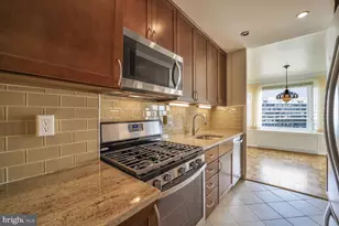 2475 Virginia Ave NW, Washington, DC 20037 - Photo 15