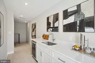 901 19th St NE, Washington, DC 20002 - Photo 27