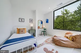 2905 Newark St NW, Washington, DC 20008 - Photo 15
