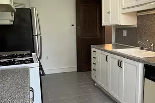 4000 Cathedral Ave NW, Washington, DC 20016 - Photo 11