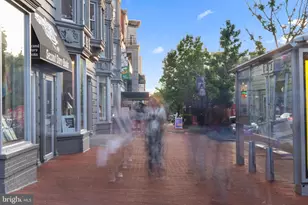 2141 P St NW, Washington, DC 20037 - Photo 31