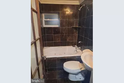 76 Galveston Place SW #E, Washington, DC 20032 - Photo 5