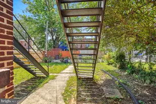 1729 Gales Pl NE, Washington, DC 20002 - Photo 29