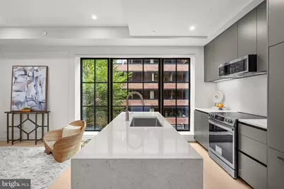 2121 Ward Place NW #304, Washington, DC 20037 - Photo 7