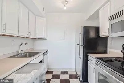 80 New York Avenue NW #303, Washington, DC 20001 - Photo 19
