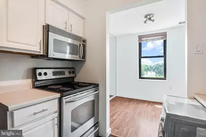 80 New York Avenue NW #303, Washington, DC 20001 - Photo 17