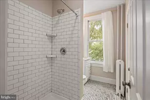 304 2nd St SE, Washington, DC 20003 - Photo 35