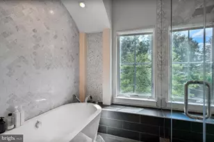 4964 Eskridge Terrace NW, Washington, DC 20016 - Photo 27