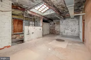 513 10th St SE, Washington, DC 20003 - Photo 23