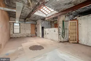 513 10th St SE, Washington, DC 20003 - Photo 25