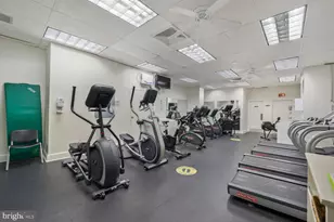 4201 Cathedral Ave NW, Washington, DC 20016 - Photo 13