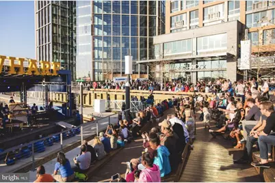 1317 4th Street SW, Washington, DC 20024 - Photo 59