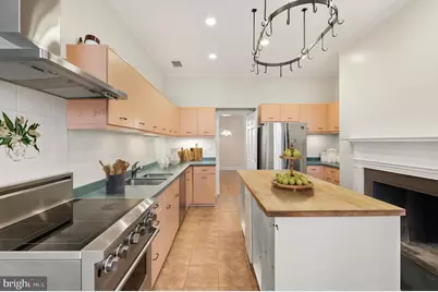 1317 4th Street SW, Washington, DC 20024 - Photo 7