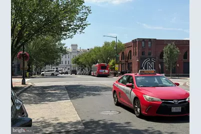 1005 8th Street SE, Washington, DC 20003 - Photo 9