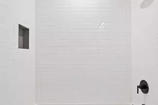 733 8th St SE, Washington, DC 20003 - Photo 13