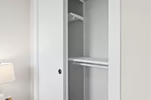 733 8th St SE, Washington, DC 20003 - Photo 9