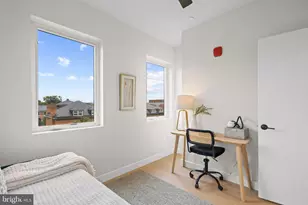 733 8th St SE, Washington, DC 20003 - Photo 13