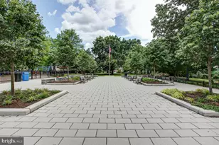 1738 T St NW, Washington, DC 20009 - Photo 41