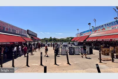 1340 4th Street SW #T-1340, Washington, DC 20024 - Photo 35