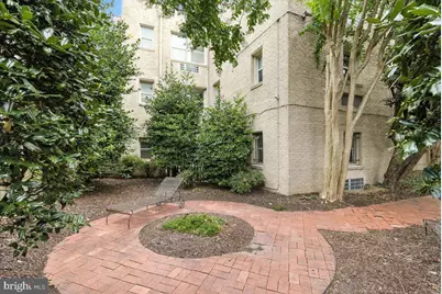 1367 K Street SE #B, Washington, DC 20003 - Photo 21