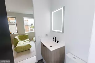 1321 Monroe St NW, Washington, DC 20010 - Photo 17