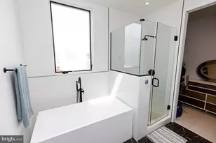1321 Monroe St NW, Washington, DC 20010 - Photo 29